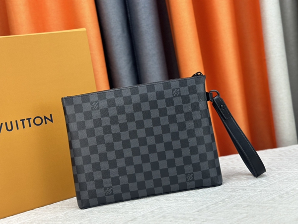 ルイヴィトンバッグ内部構造